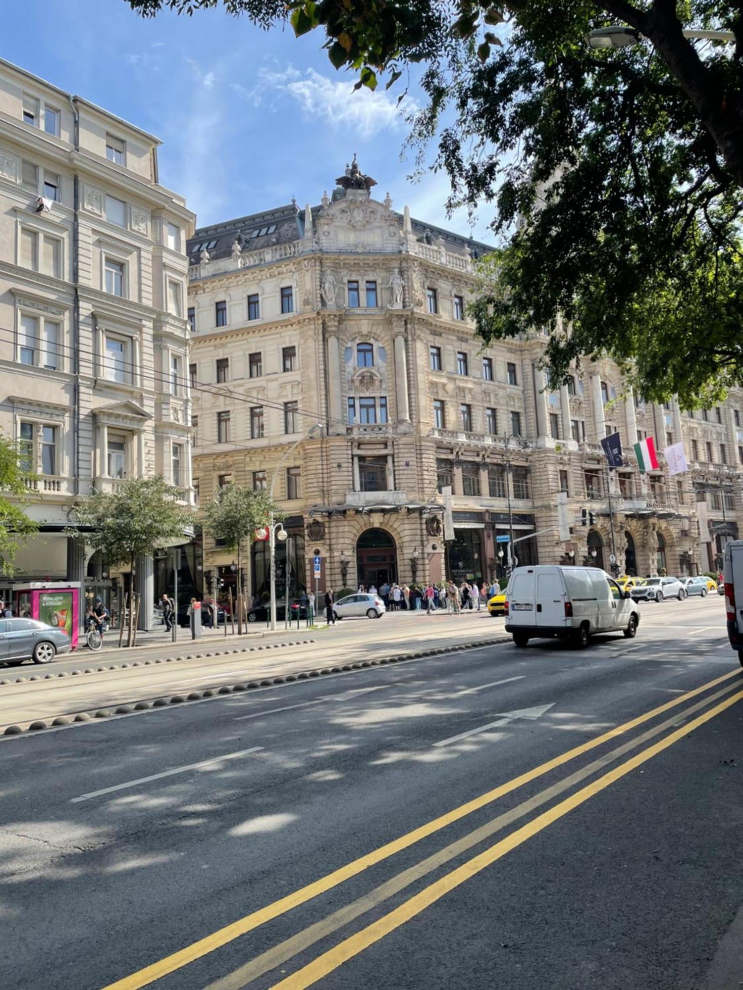 Aradi Rooms With Private Bathroom In The City Centre ブダペスト エクステリア 写真