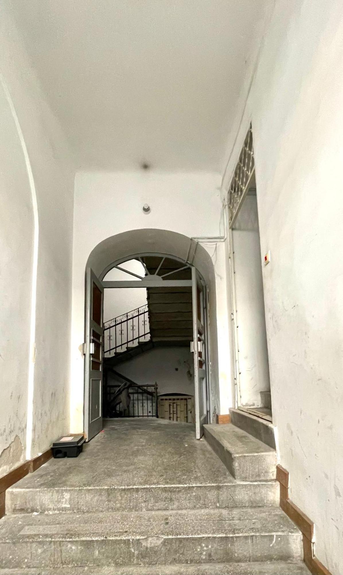 Aradi Rooms With Private Bathroom In The City Centre ブダペスト エクステリア 写真
